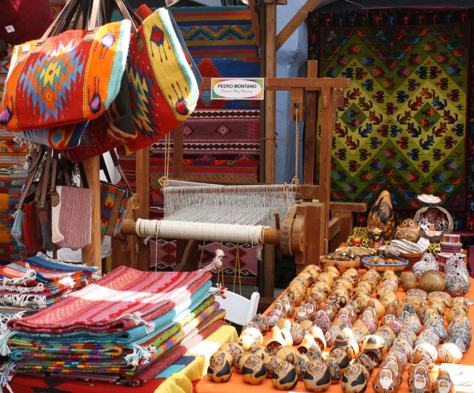 Experience the Latin American Artistry in Bazaar del Mundo